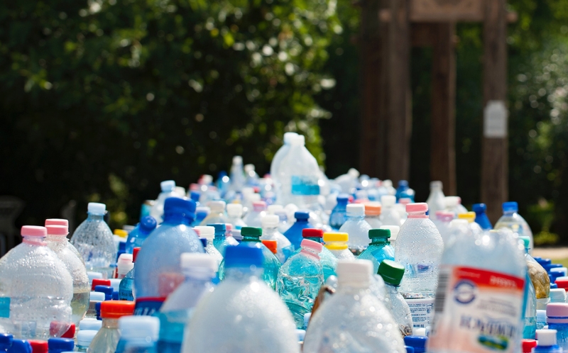 Científicos de Estados Unidos y Reino Unido descubren una enzima que podría ayudar en el tratamiento de reciclaje del plástico